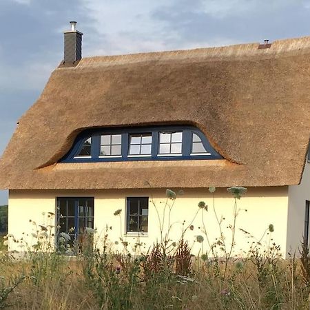 Stilvolles Reetdachhaus Coastline An Der Ostsee Groß Schwansee Екстериор снимка